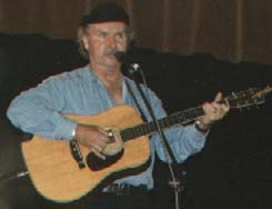 Tom Paxton; photo by The Mollis