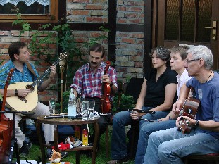 Irish Folk Session @ Haller's Kultur Caf, Gro Elbe