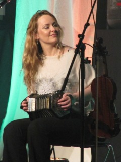 Niamh Ní Charra @ Irish Folk Festival 2010