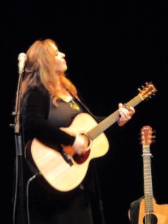 Gretchen Peters