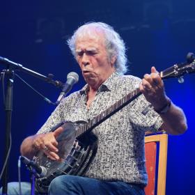 Finbar Furey